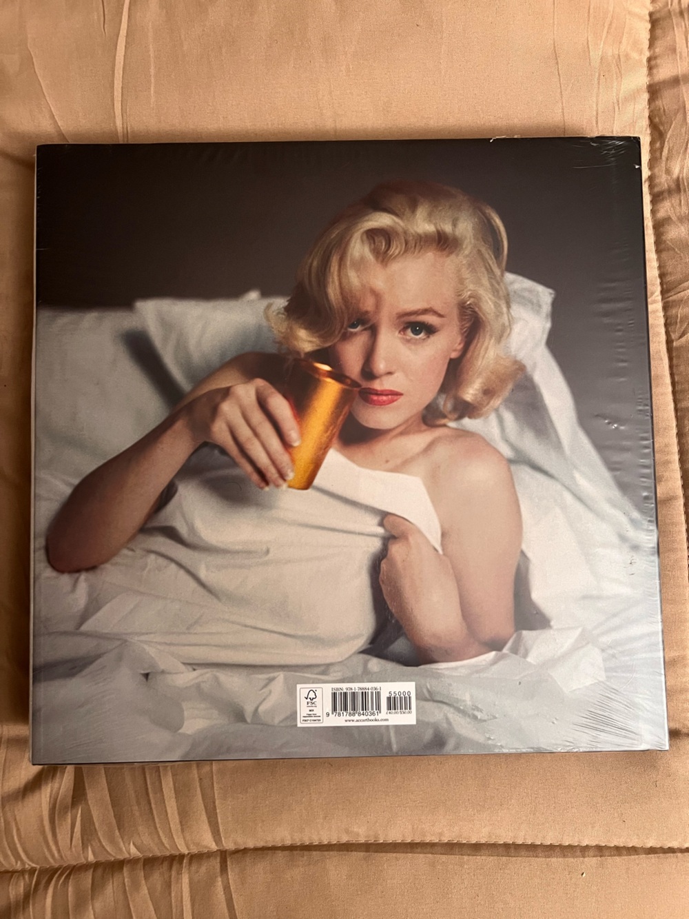 The Essential Marilyn Monroe: Milton H. Greene: 50 Sessions (Hardcover)